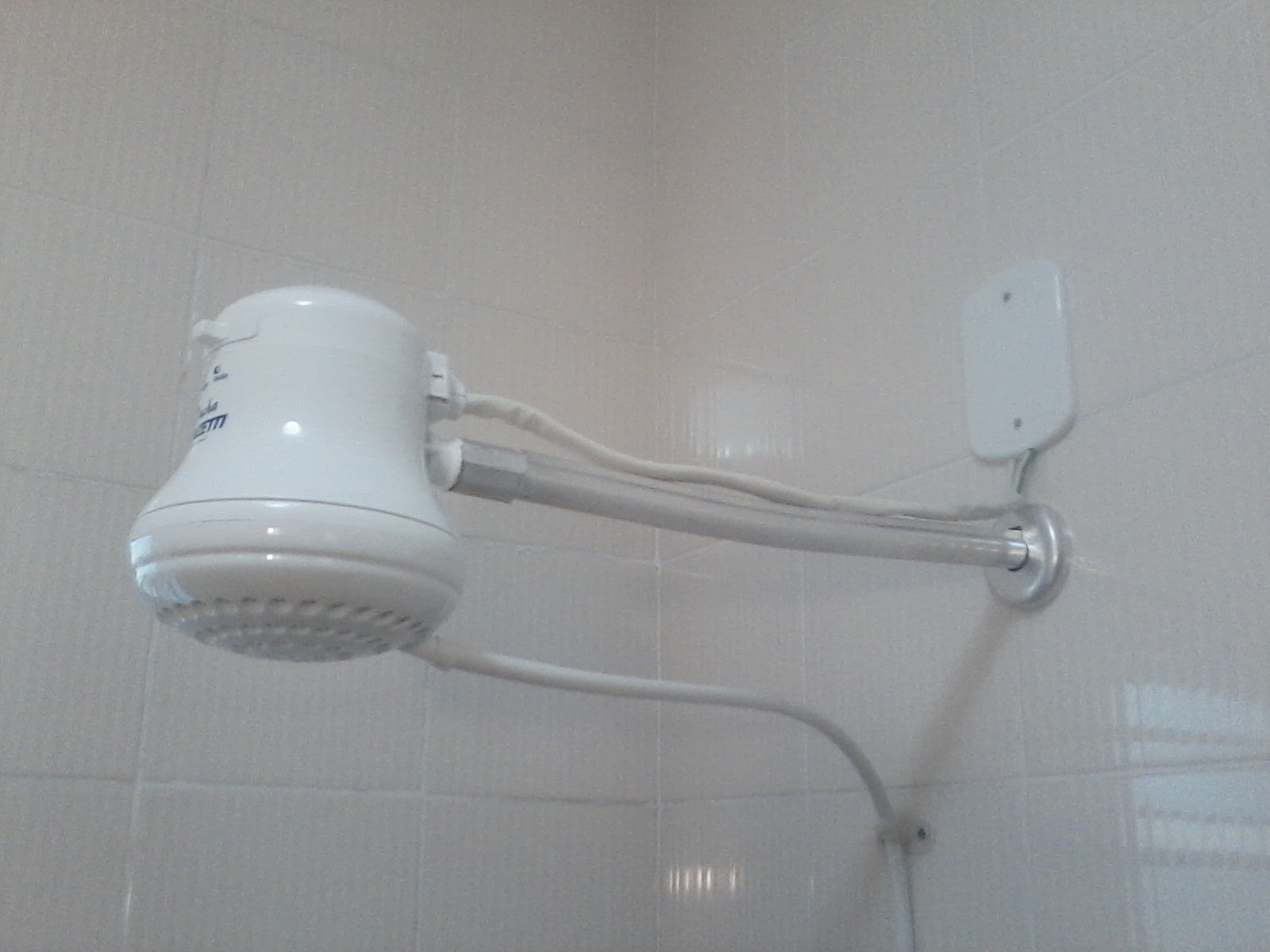 Chuveiro Elétrico em Volta Redonda: Instalação, Manutenção e Segurança com Eletricista chuveiro eletrico 1